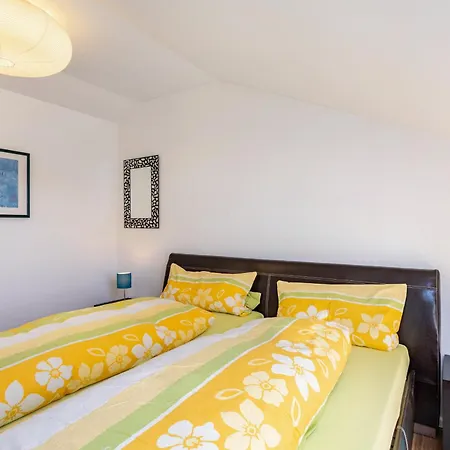 Haus Wohlfuehlen شقة
